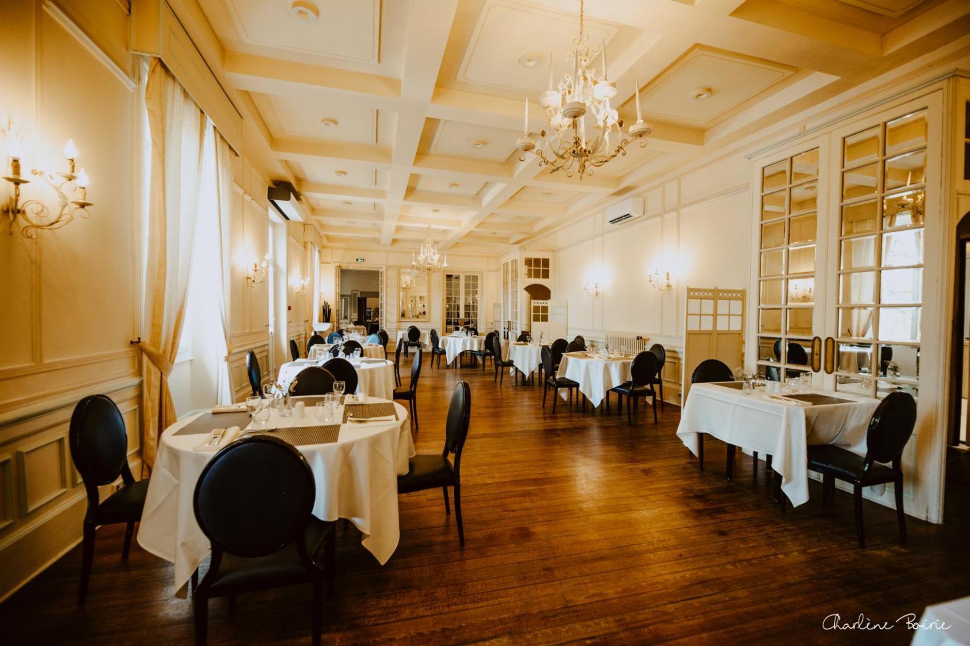 Grand Hotel Des Bains Vals-les-Bains Exterior photo